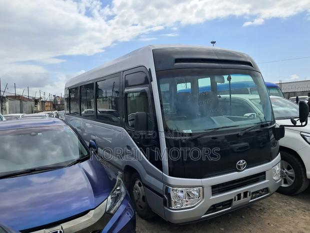Toyota Coaster 2018 Grey - thumbnail 5