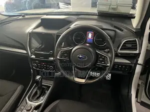 Subaru Forester 2018 White