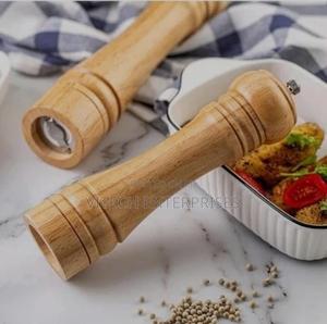 Wood Pepper Grinder - thumbnail 2
