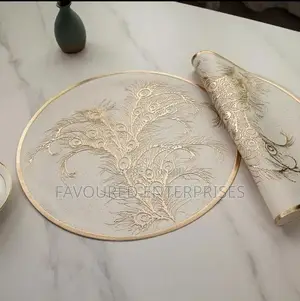Round Table Mats