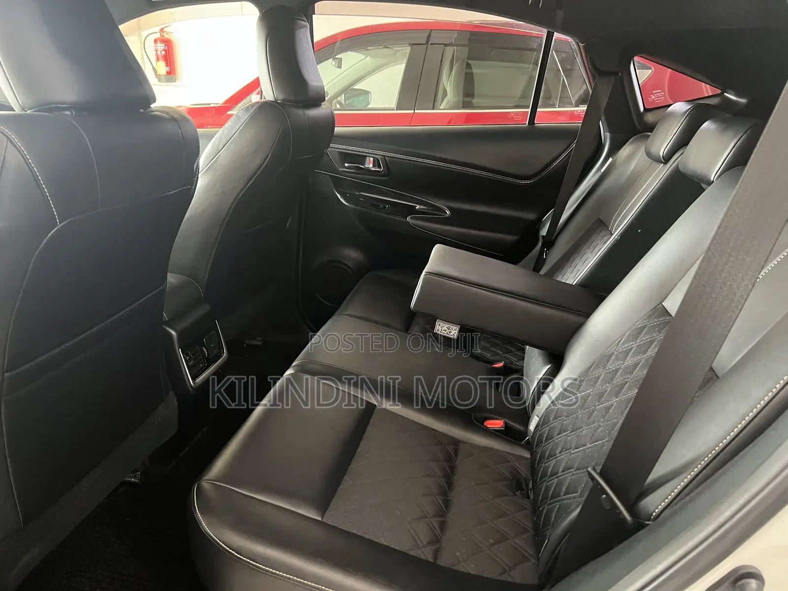 Toyota Harrier 2018 White