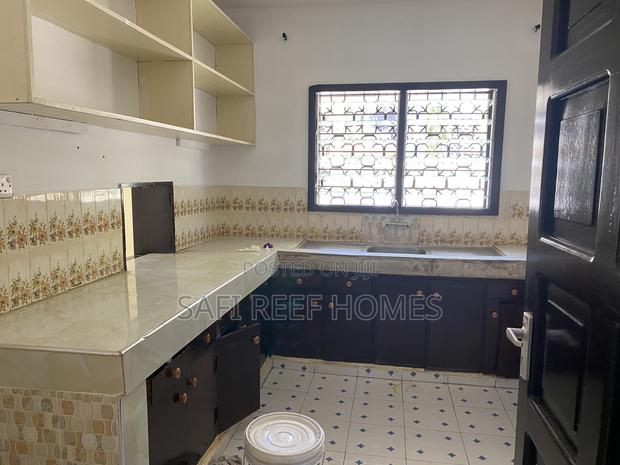 4bdrm Maisonette in Nyali for rent - thumbnail 7