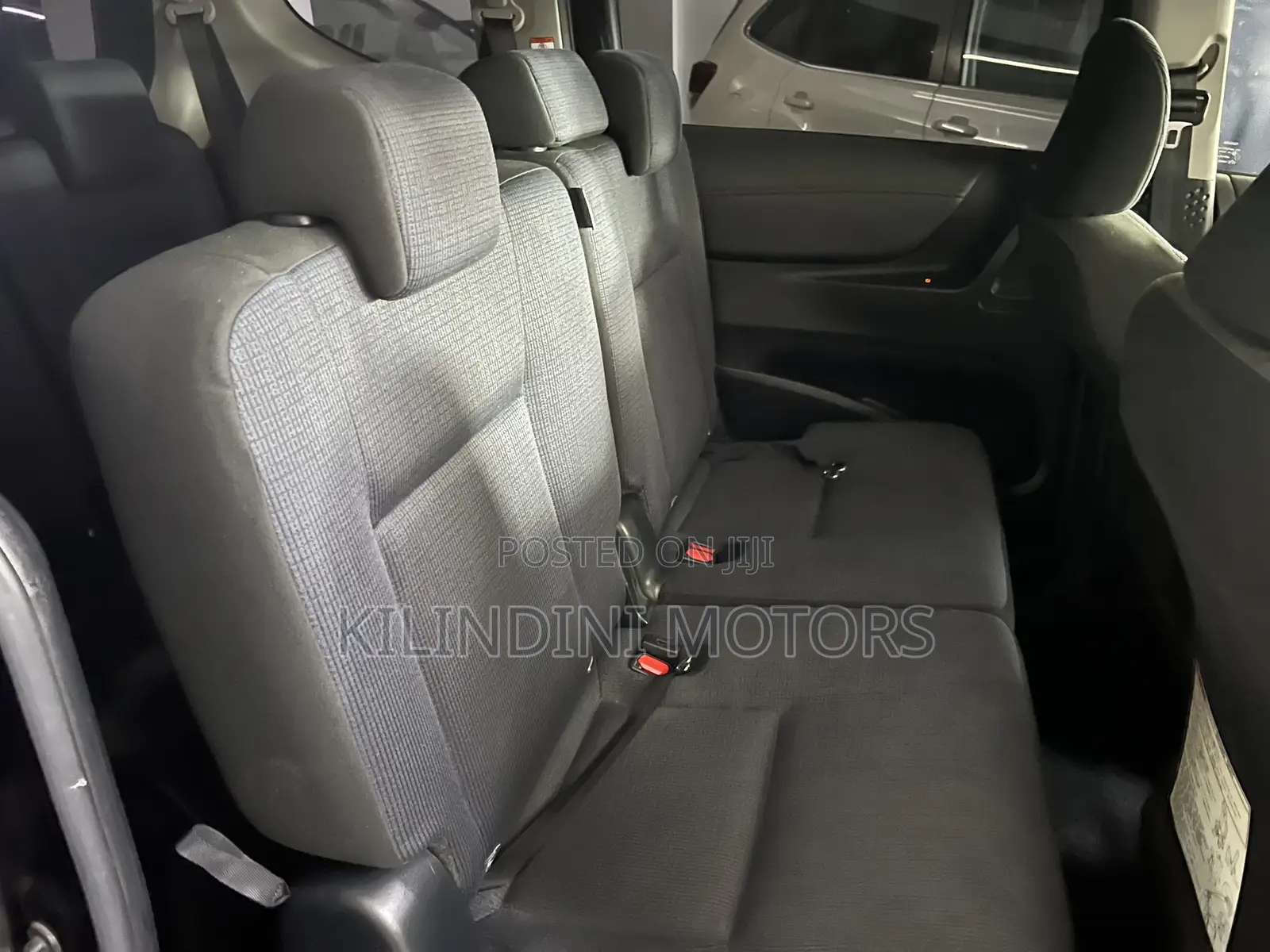 Toyota Sienta 2017 Black
