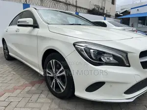 Mercedes-Benz CLA-Class 2018 White