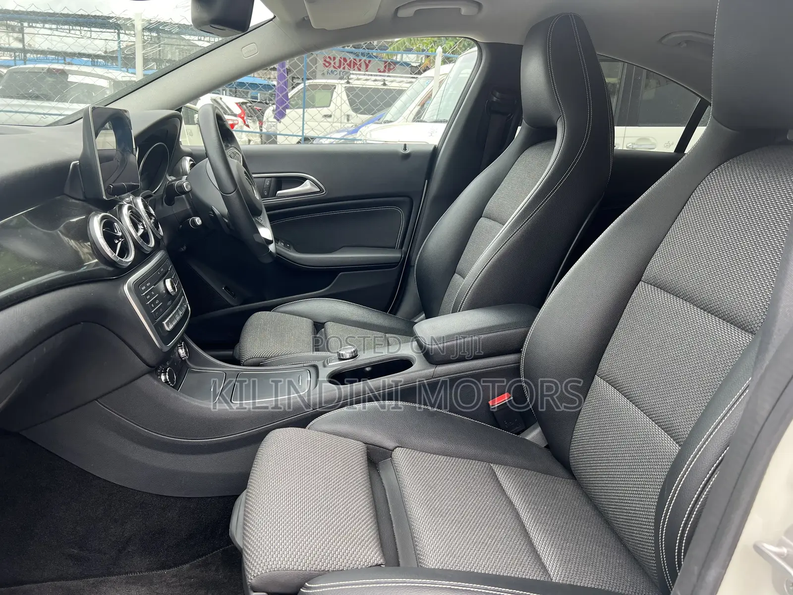 Mercedes-Benz CLA-Class 2018 White