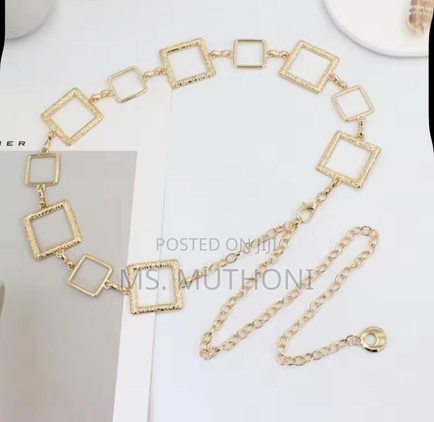 Women's Gold Geometric Metal Tassel Long Pendant Chain Belt
