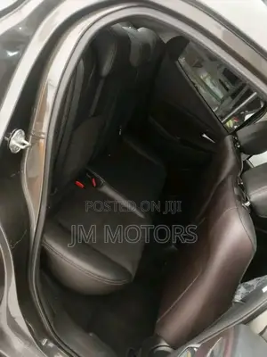 Mazda Demio 2018 Gray