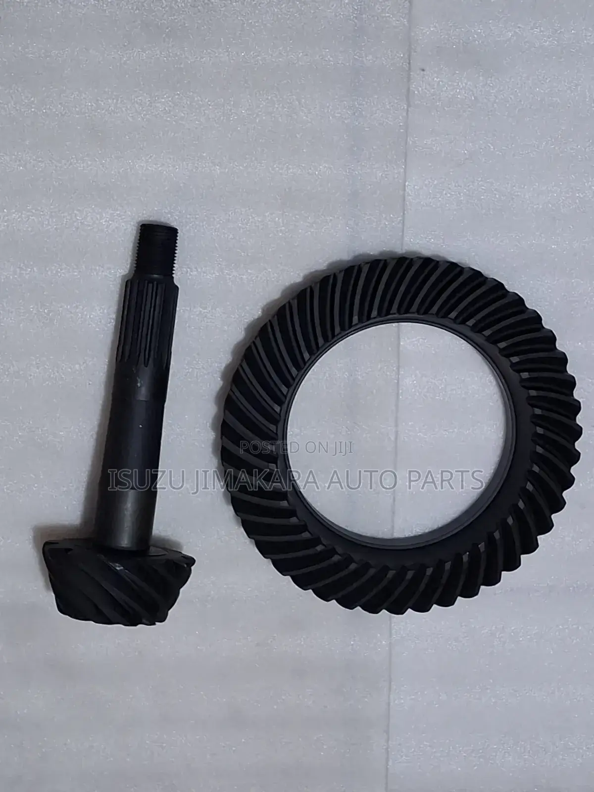 Isuzu NQR Crown Wheel