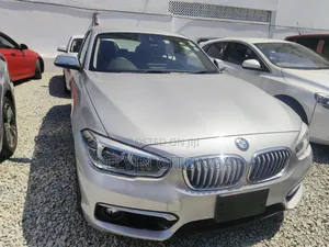 BMW 118i 2016 Silver