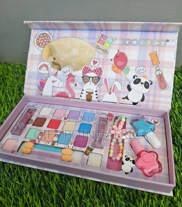 Kids Real Make Up Kit
