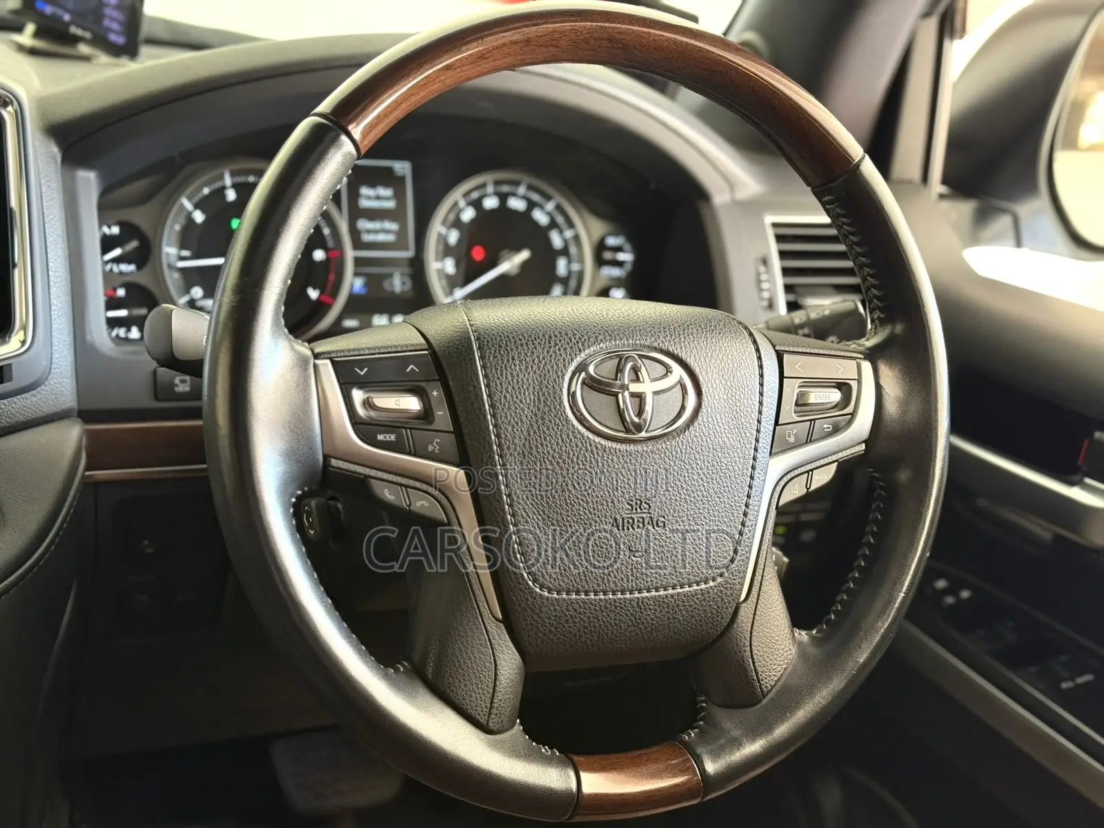 Toyota Land Cruiser 2016 Pearl