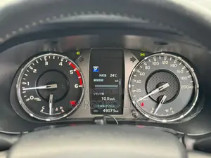 Toyota Hilux 2021 Silver
