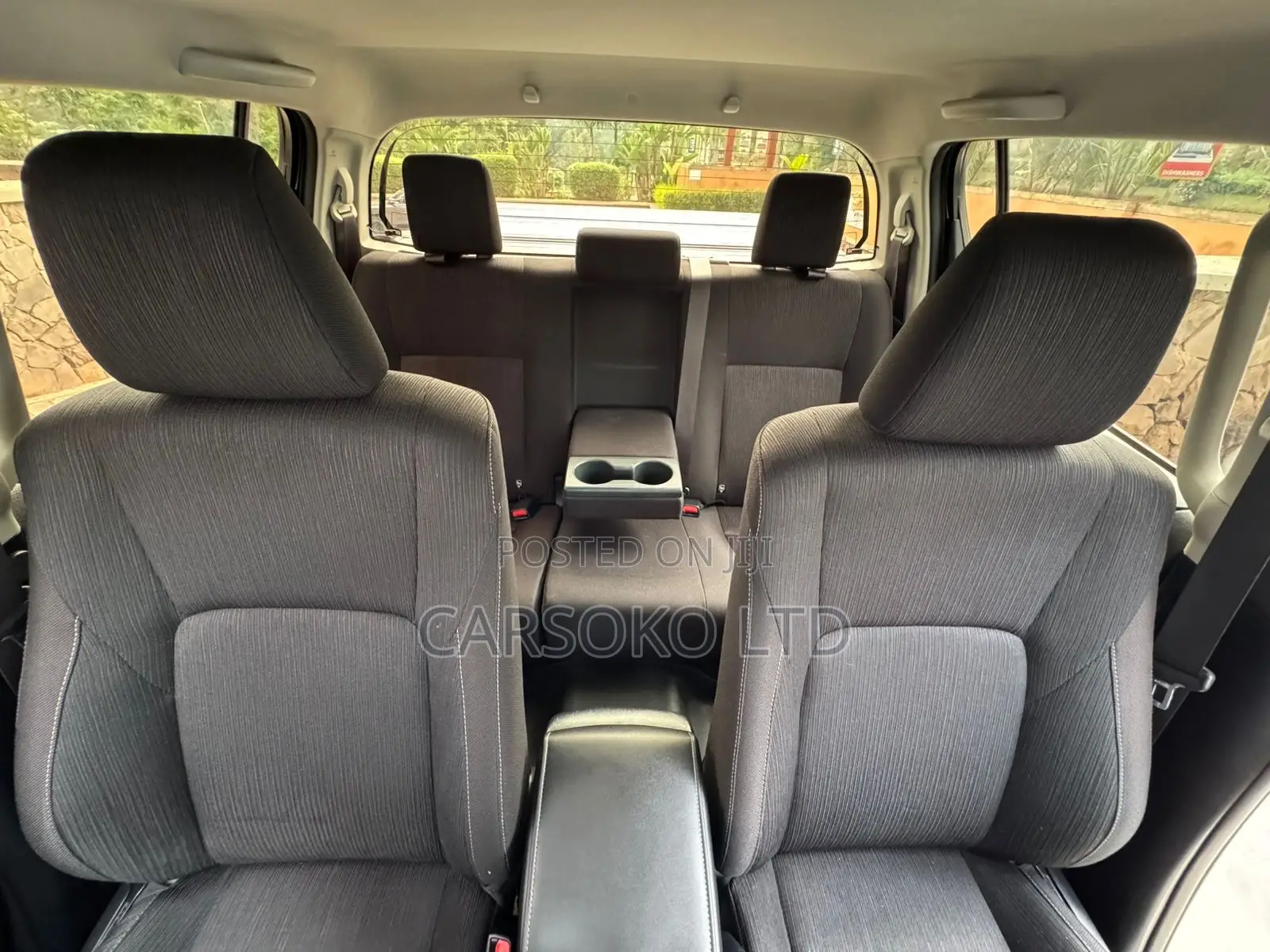 Toyota Hilux 2021 Silver