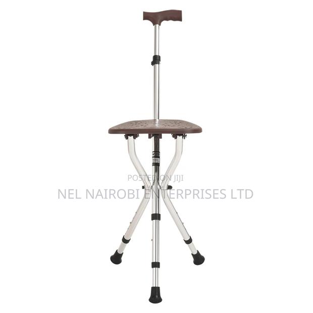 Walking Stick Tripod With Seat - thumbnail 2