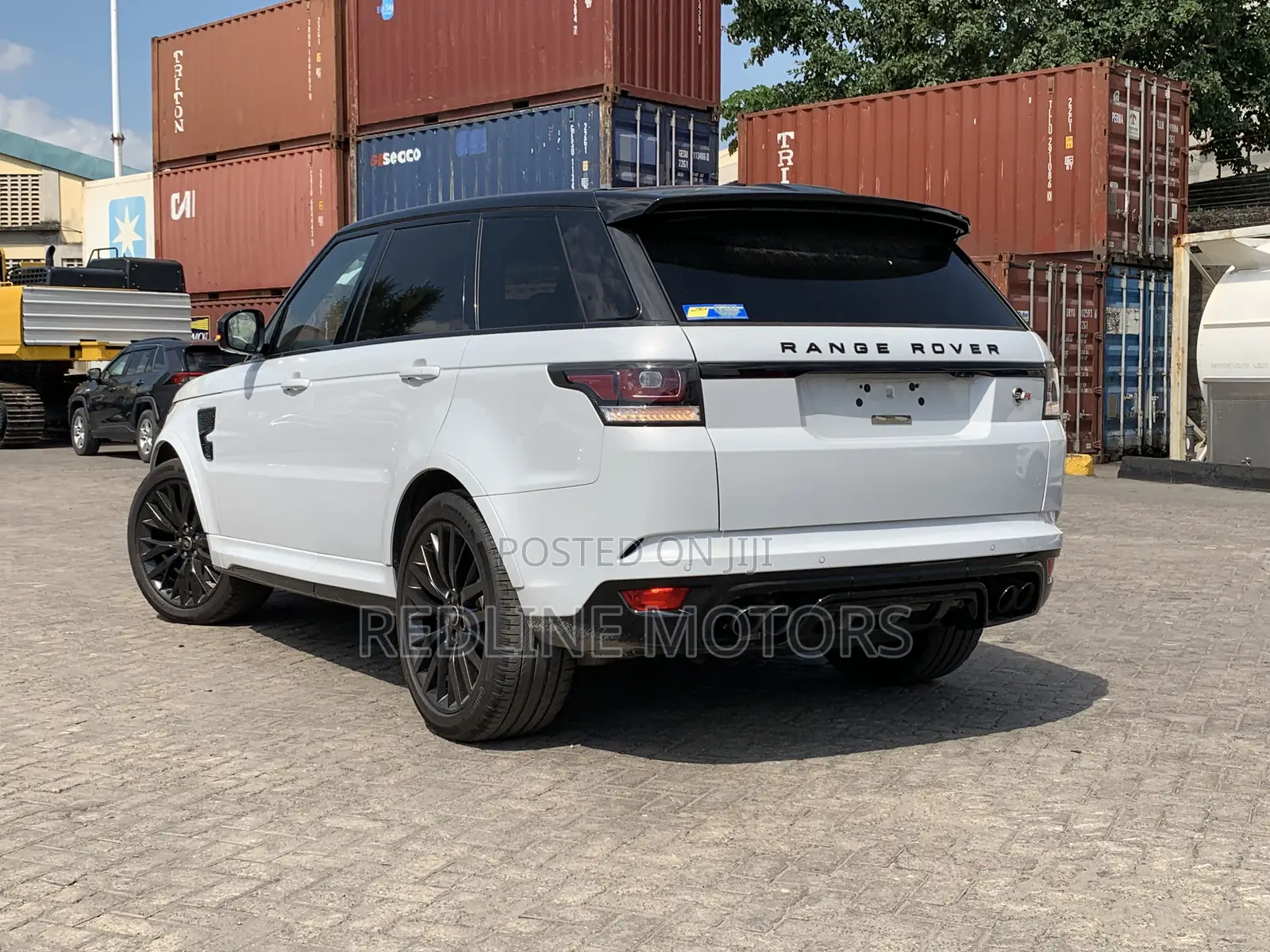Land Rover Range Rover Sport SVR 4x4 (5.0L 8cyl 8A) 2017 Pearl