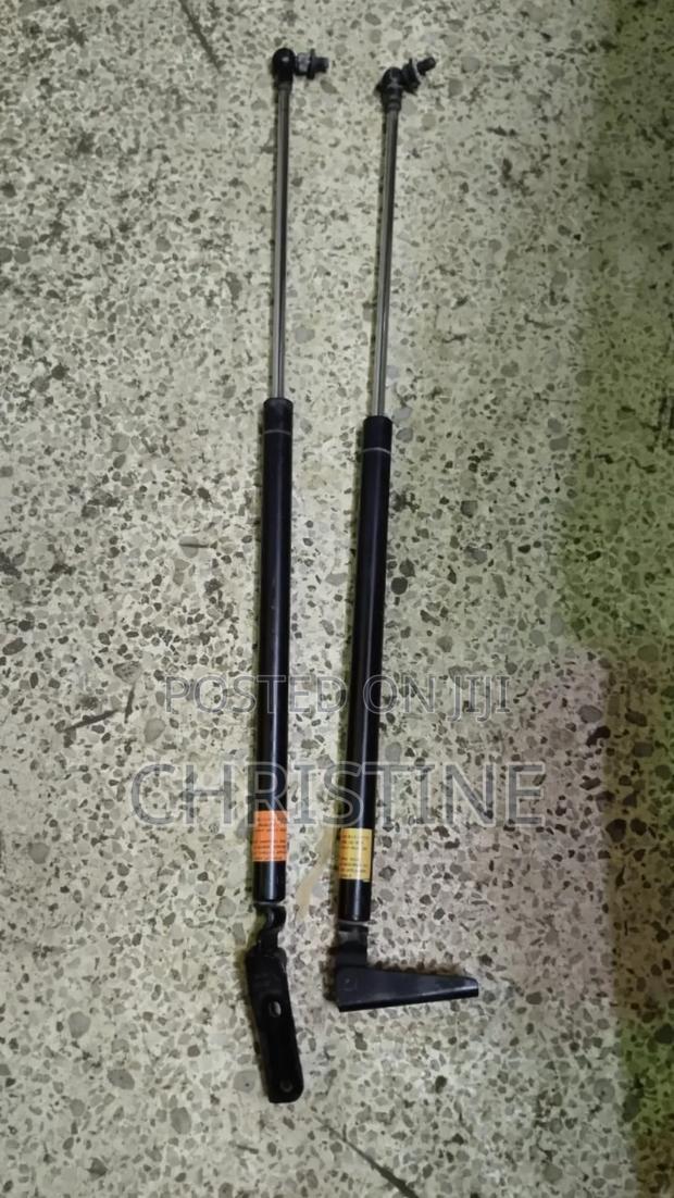 Subaru Legacy BR9 Boot Shocks