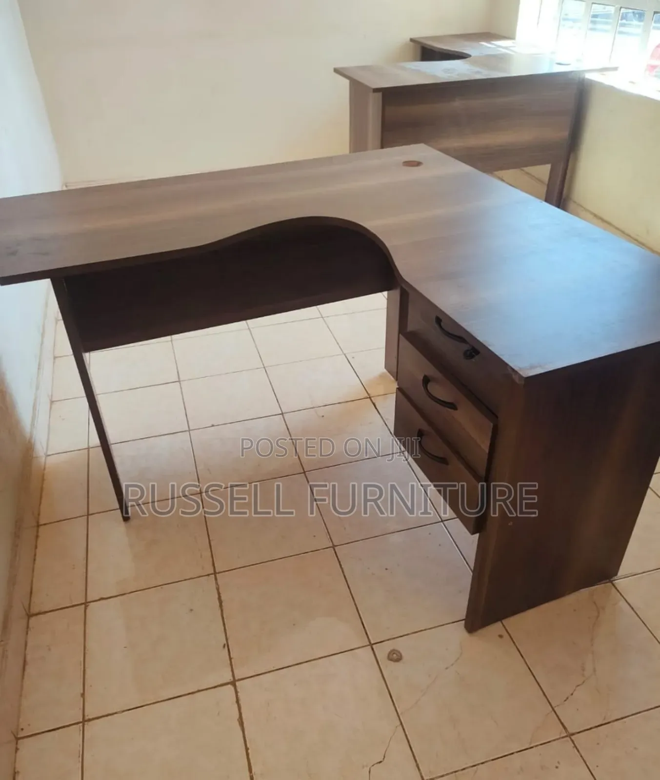 L-Shape Office Desk