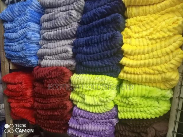 5 By 6 Fleece Blankets Hr8 - main view