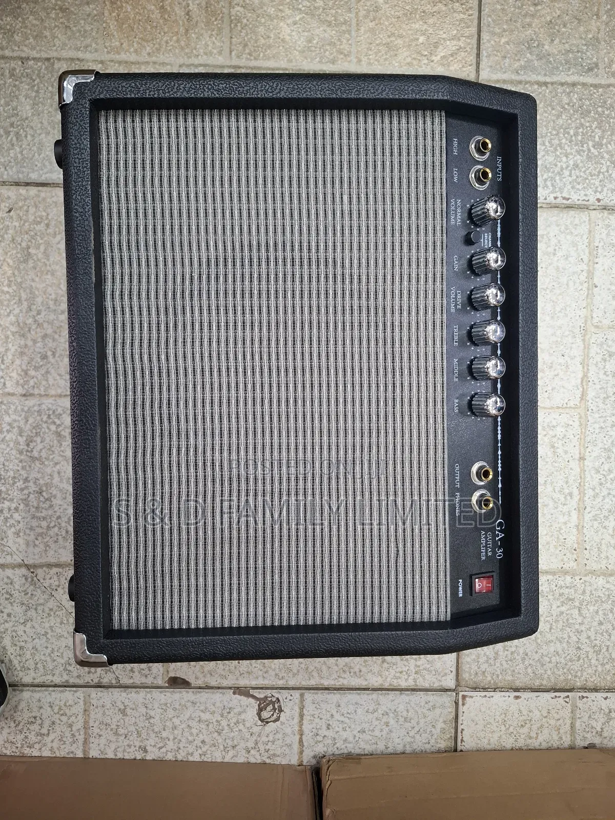 Fender GA-30 SOLO Guitar Amplifier Combo