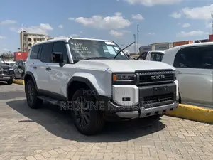 New Toyota Land Cruiser Prado 2024 Off white
