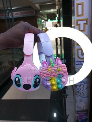 Kids Headphones With Microphone/RGB LED Light , Bluetooth