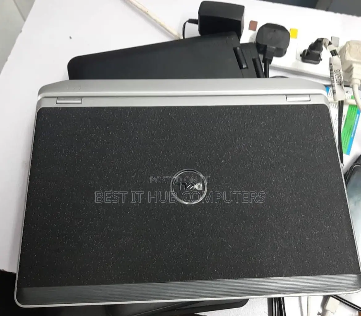 Laptop Dell Latitude E6320 4GB Intel Core I7 HDD 500GB