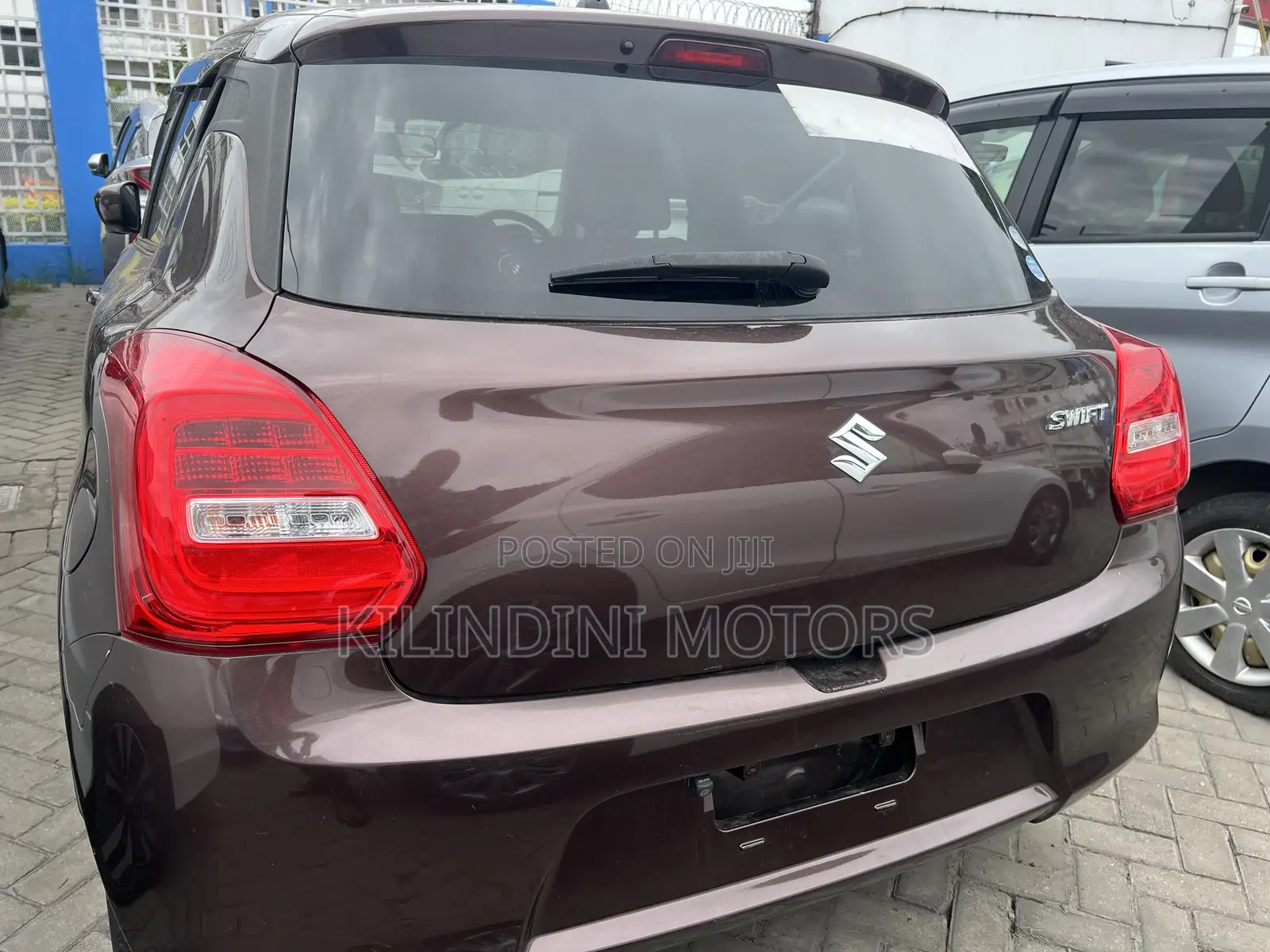 Suzuki Swift 2018 Brown