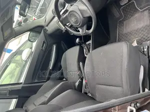 Suzuki Swift 2018 Brown