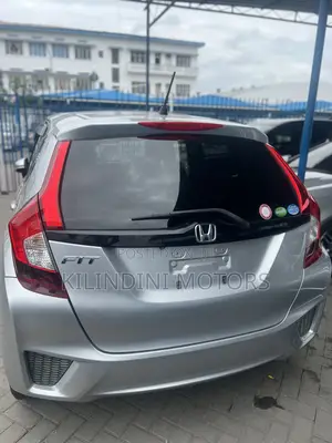 Honda Fit 2019 Silver