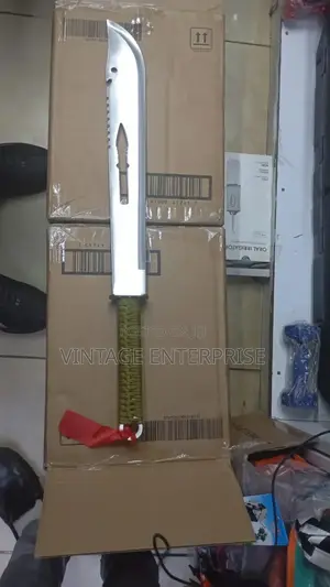 *Camping Survival Hunting Machete*