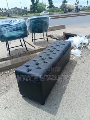Ottoman 5ft, Black Leather - thumbnail 2