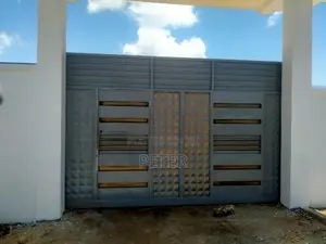 Van Interior and Exterior Decorators/Painters