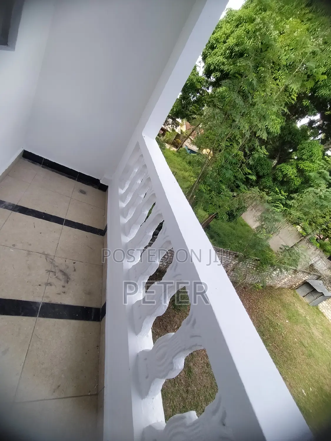 Van Interior and Exterior Decorators/Painters