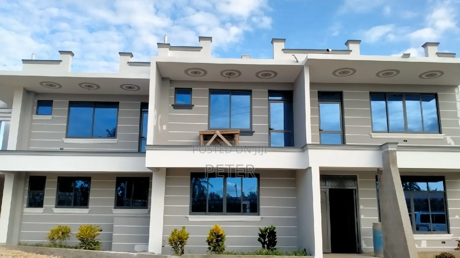 Van Interior and Exterior Decorators/Painters