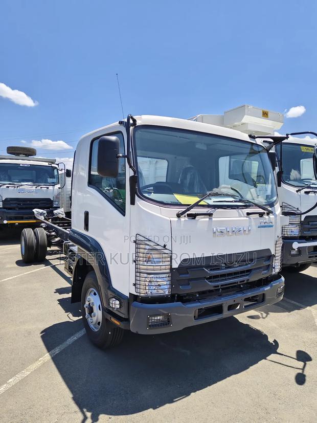 Zero Mileage Blue Power Isuzu FRR 2024 - thumbnail 4