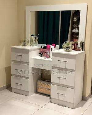 Dressing Table With Drawers