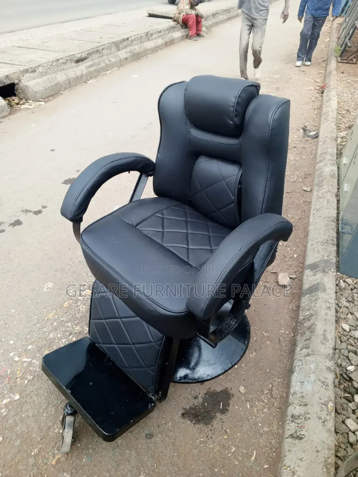 Barber / Kinyozi Chairs