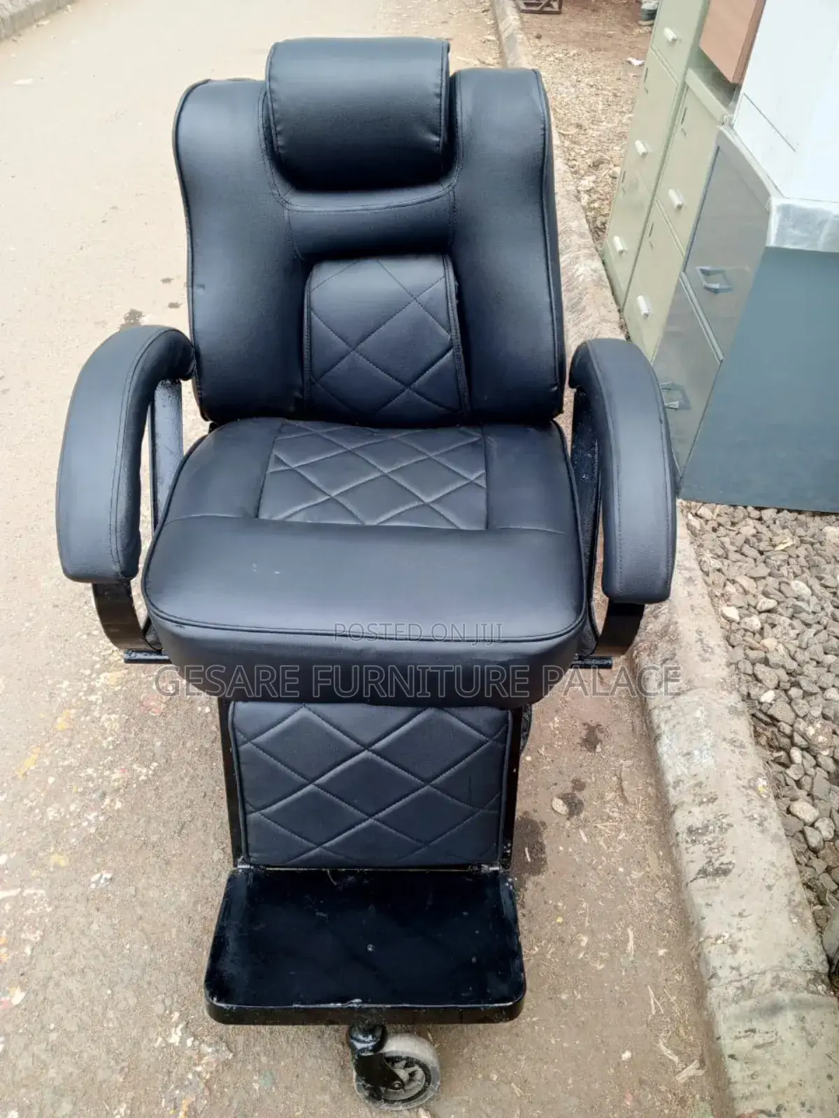 Barber / Kinyozi Chairs