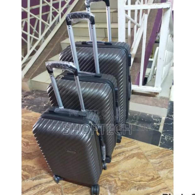 Suitcase , Suitcase - thumbnail 2