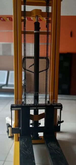 Forklift Manual Stacker