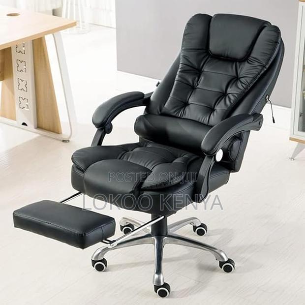 Office Chairs: Directors Reclining Executive Office Seat