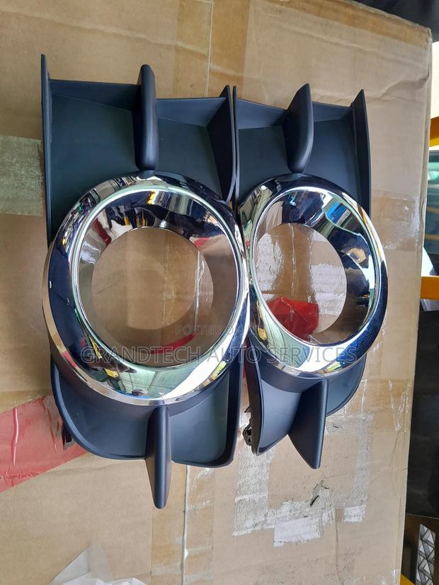 Toyota Wish 2010 Foglight Covers