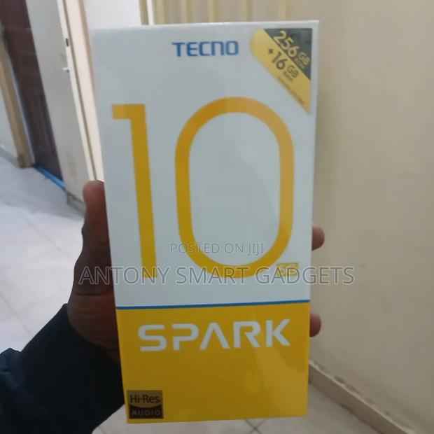 New Tecno Spark 10 5G 256 GB Black - main view