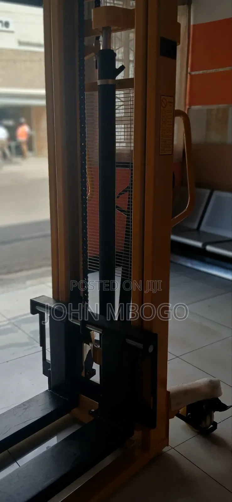 Hydraulic Manual Stacker 1.6m, 2000kg