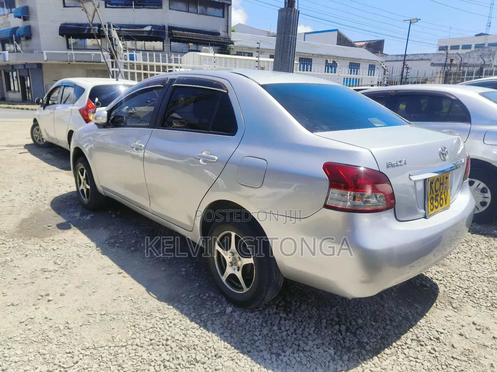 Toyota Belta 2013 Silver
