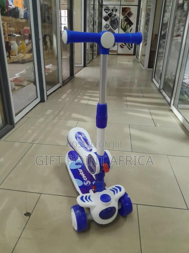 2 in 1 Three Wheels Adjustable Foldable Scooter for Kids