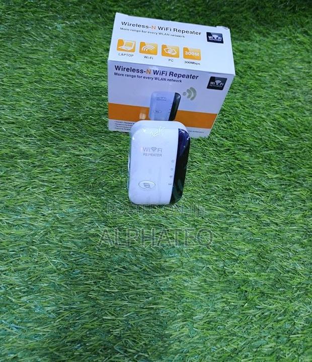 Affordable WIFI Range Extender 300 MBPS / WIFI Repeater