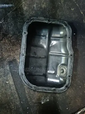 Oil Sump Noah Voxy 3zr