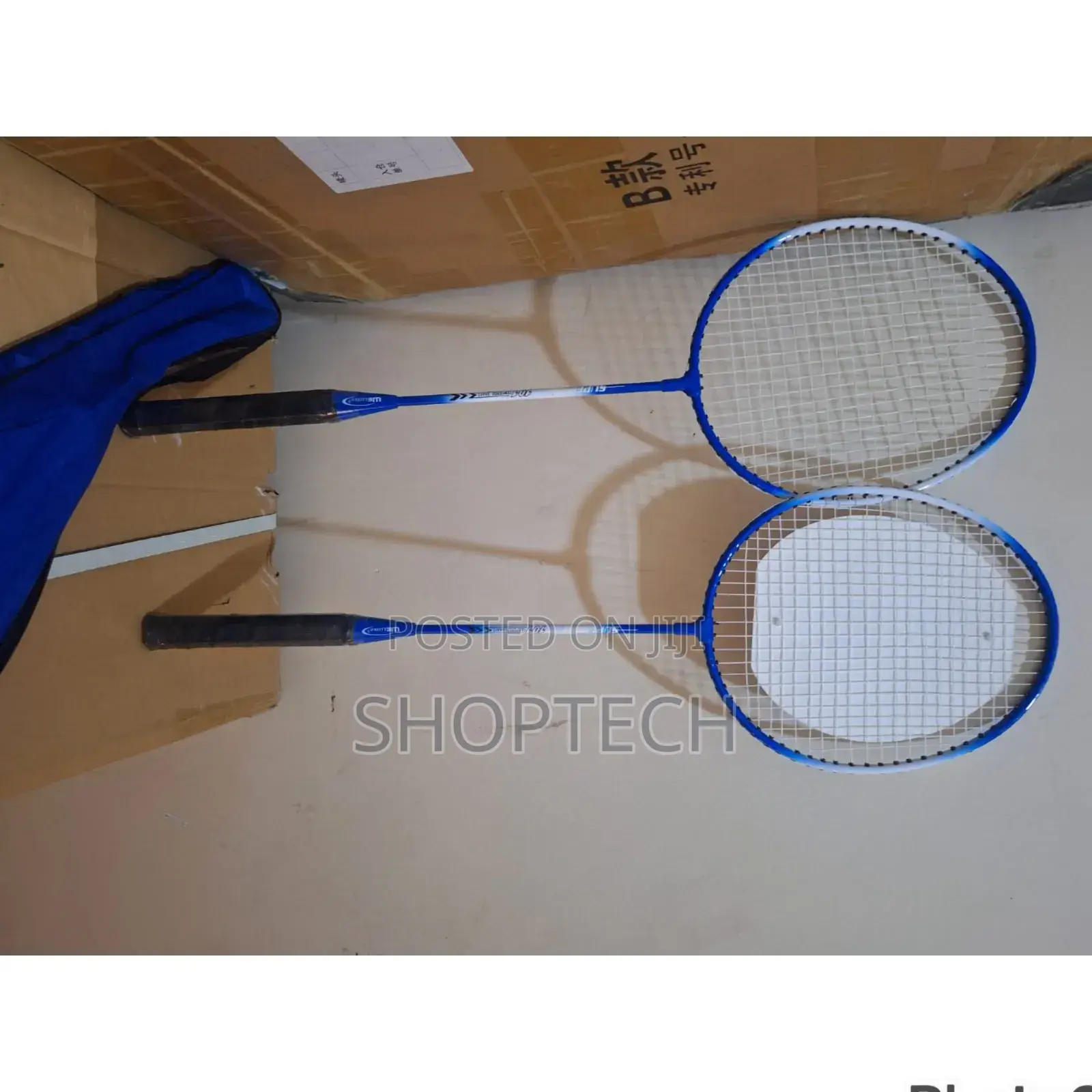 Blue Badminton Racket+3 Shuttle