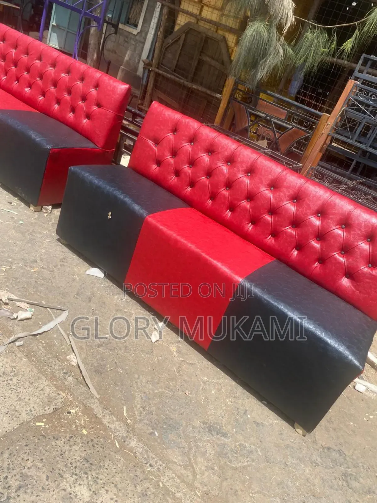 Rerestaurants and Bar Couches